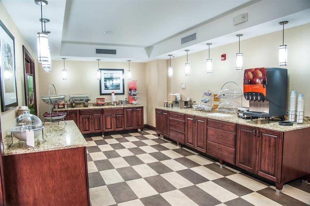 Hampton Inn Бисмарк Ресторант снимка