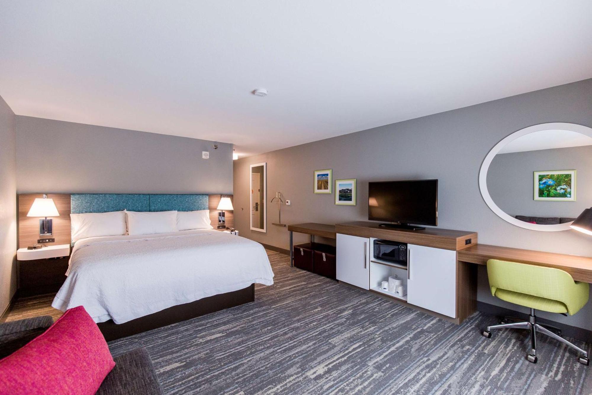 Hampton Inn Бисмарк Екстериор снимка